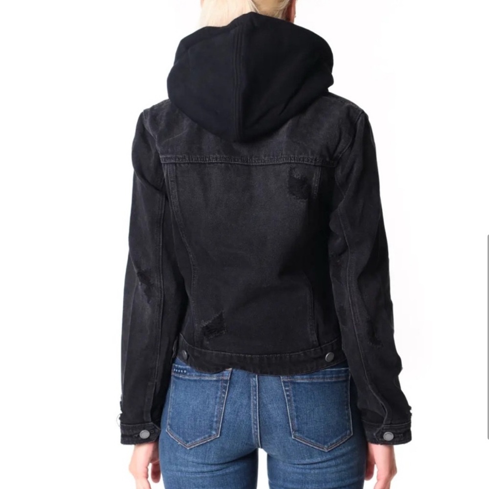 BlankNYC Denim Trucker Jacket w Removable Hood - Picture 4 of 6